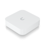 Ubiquiti Gateway lite, UXG-LITE, Dimensiuni: 98 x 98 x 30 mm, greutate: 320g, Procesor: Dual-core ARM® Cortex®-A53 at 1 GHz, Mem